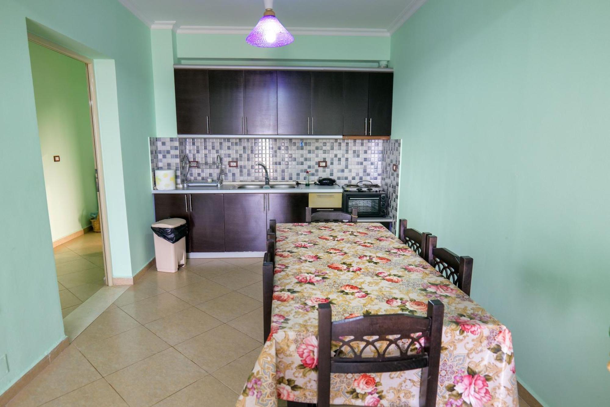 Ferienwohnung Rei's House Sarandë Zimmer foto
