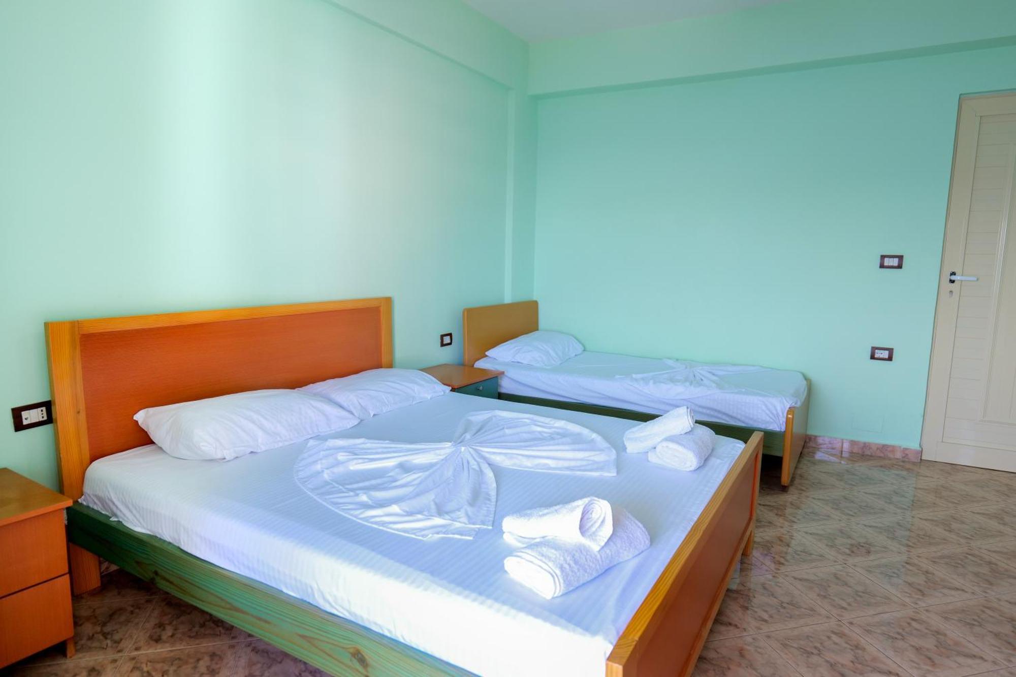Ferienwohnung Rei's House Sarandë Zimmer foto